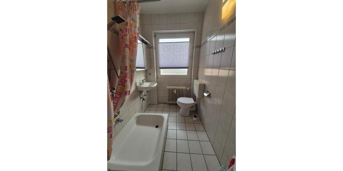 Etagenwohnung Worms - 2 Zimmer, 64 m&sup2;, 510&euro; | Angebot:25379174