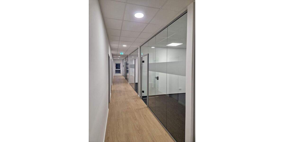 Gewerbeobjekt Lüneburg Neu Hagen - 1 Zimmer, 20 m&sup2;, 1.000&euro; | Angebot:25682783