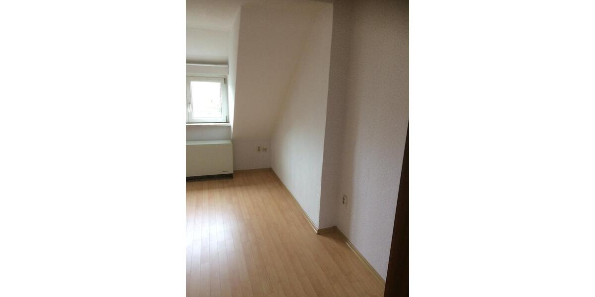 Dachgeschoßwohnung Zehdenick - 2 Zimmer, 42 m&sup2;, 336&euro; | Angebot:25854201