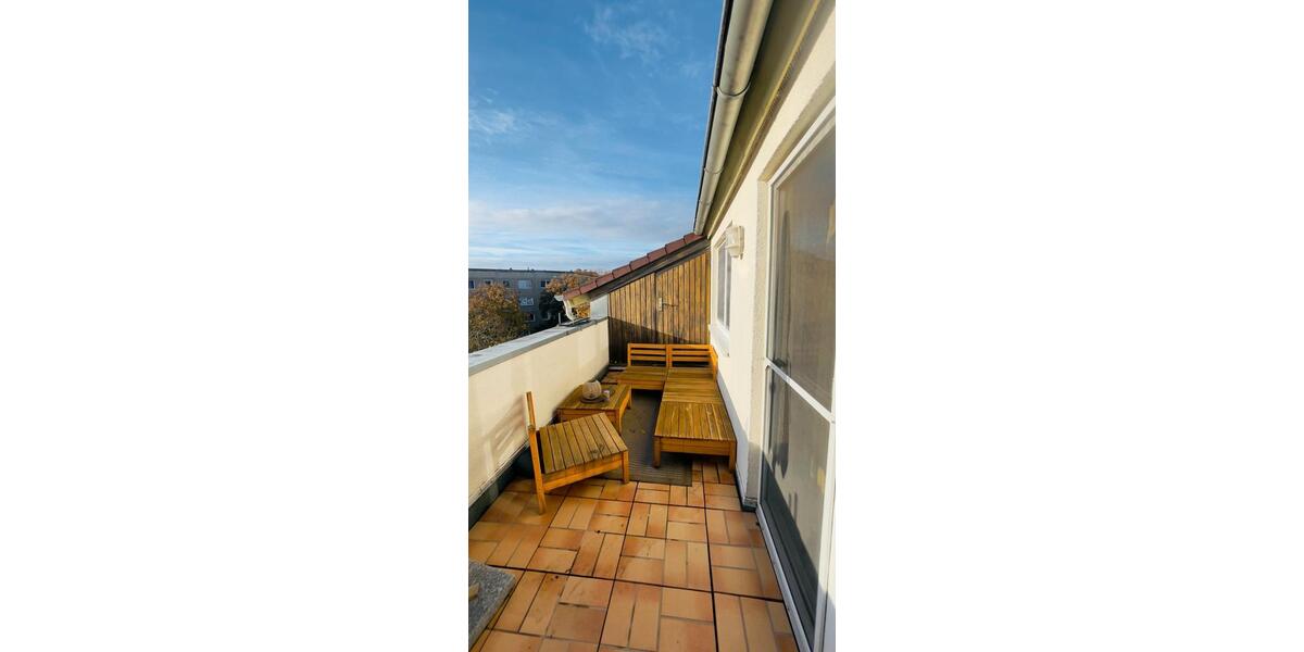 Dachgeschoßwohnung Dessau-Roßlau Roßlau - 2.5 Zimmer, 65 m&sup2;, 640&euro; | Angebot:26701999