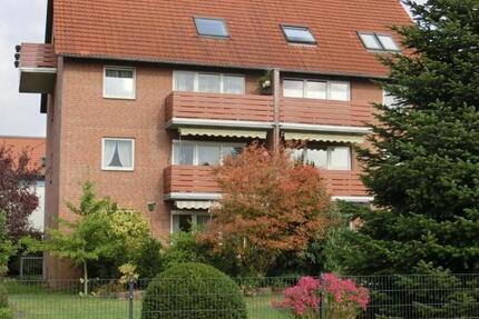 Zu vermieten: schöne, helle 3-Zimmer-Wohnung mit Balkon in Celle. zimmer