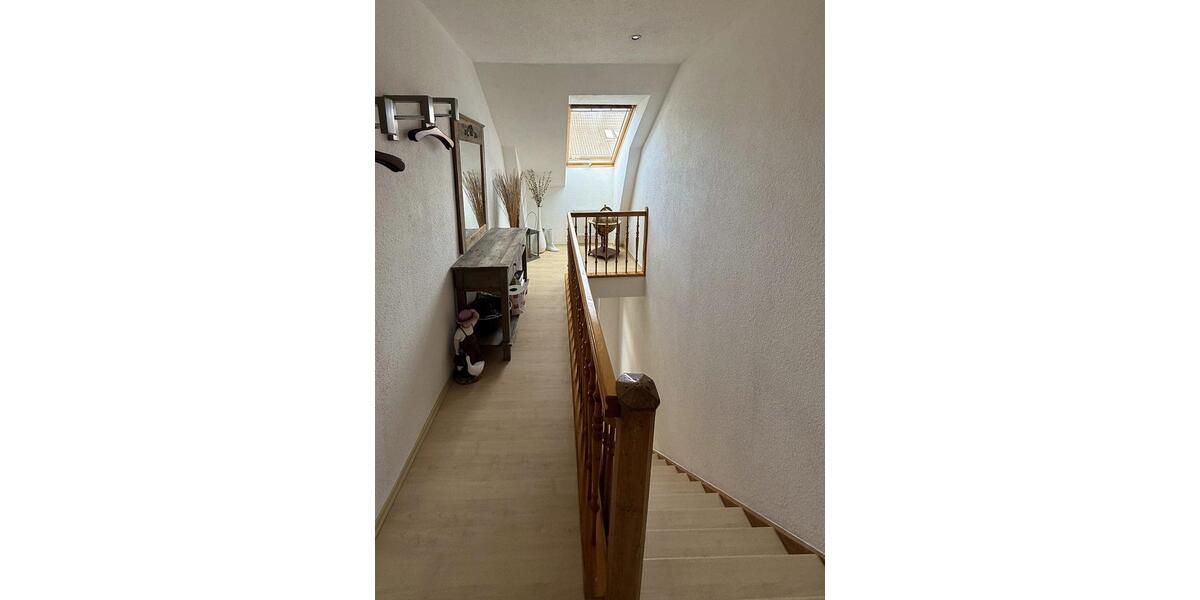 Dachgeschoßwohnung Sangerhausen - 2.5 Zimmer, 950&euro; | Angebot:22685452