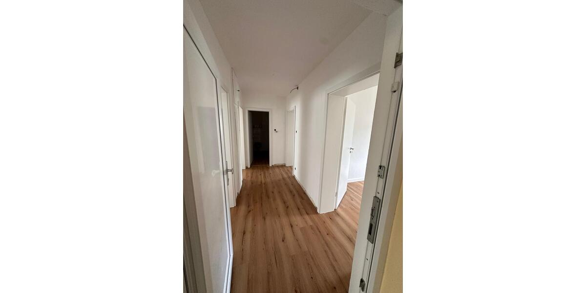 Erdgeschoßwohnung Bad Kreuznach Bad Münster am Stein-Ebernburg - 3 Zimmer, 70 m&sup2;, 850&euro; | Angebot:26338665