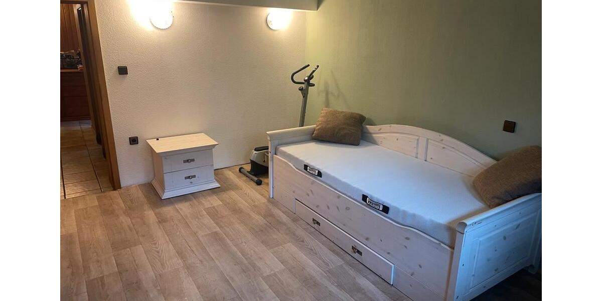 Etagenwohnung Recklinghausen Grullbad - 1 Zimmer, 20 m&sup2;, 400&euro; | Angebot:25195631