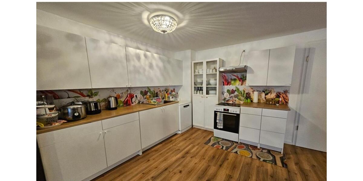 Erdgeschoßwohnung Markgröningen - 3 Zimmer, 100 m&sup2;, 1.260&euro; | Angebot:24847230