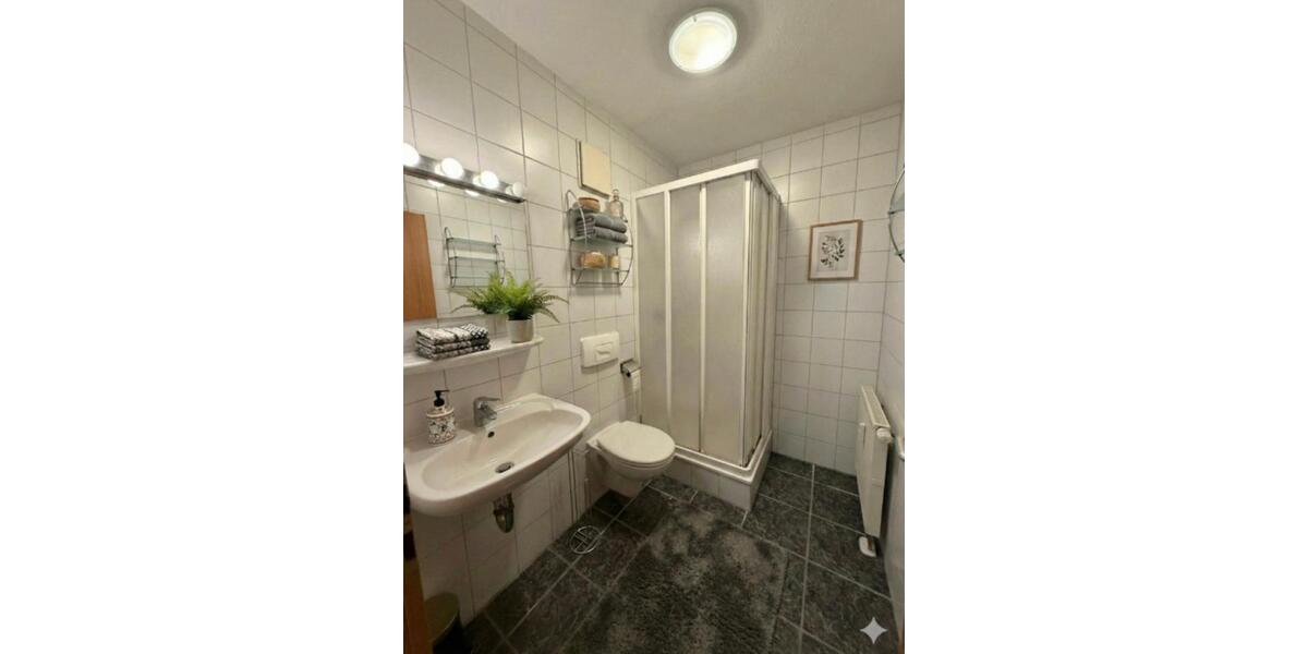 Wohnen auf Zeit Erfurt Johannesvorstadt - 4 Zimmer, 16 m&sup2;, 395&euro; | Angebot:26556897