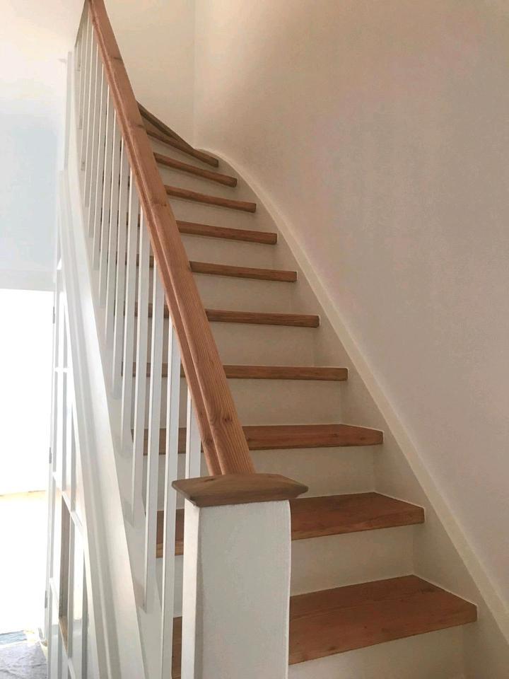 Stilvoll wohnen-4 Zimmer AltbauWohnung über 2 Etagen HD Altstadt