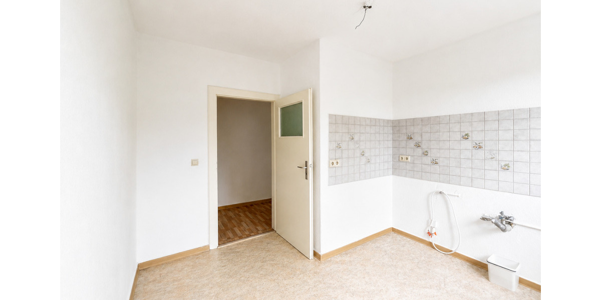 Etagenwohnung Staßfurt - 2 Zimmer, 51 m&sup2;, 313&euro; | Angebot:26663791