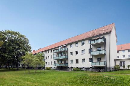 Gemütliche 2,5-Zimmer-Wohnung mit Tageslichtbad und Balkon