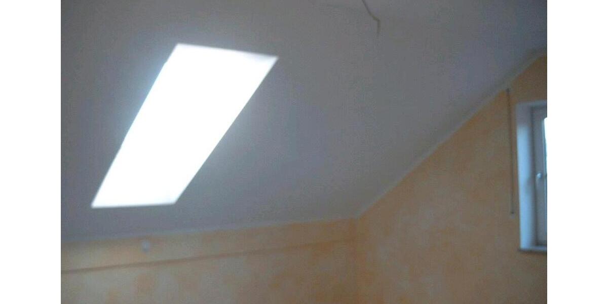 Dachgeschoßwohnung Cham - 3 Zimmer, 98 m&sup2;, 820&euro; | Angebot:18537304