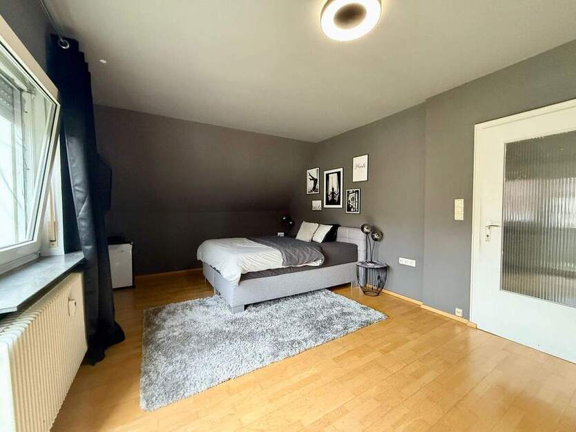 Sonnige 2-Zimmer-Dachgeschosswohnung mit Dachterrasse...! 2 zimmer