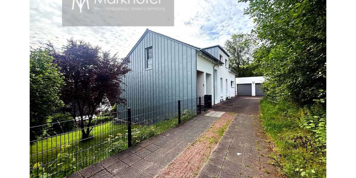 Einfamilienhaus Homburg - 8 Zimmer, 255 m&sup2;, 3.500&euro; | Angebot:27191427