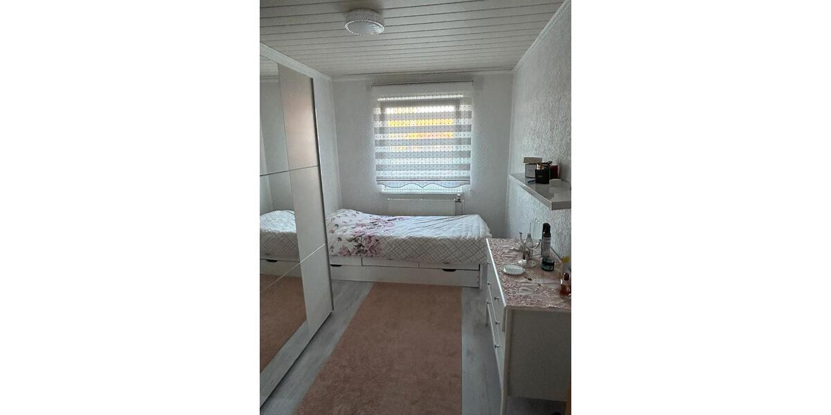 Etagenwohnung Salzgitter - 4 Zimmer, 77 m&sup2;, 1.100&euro; | Angebot:24344411