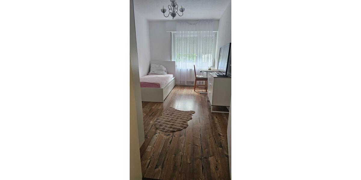 Wohnen auf Zeit Fellbach Oeffingen - 1 Zimmer, 14 m&sup2;, 690&euro; | Angebot:25901276