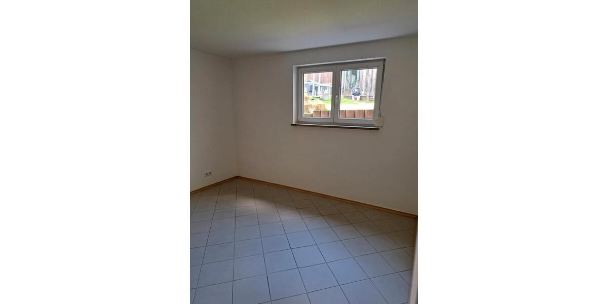 Etagenwohnung Bergheim - 2 Zimmer, 60 m&sup2;, 600&euro; | Angebot:26611682