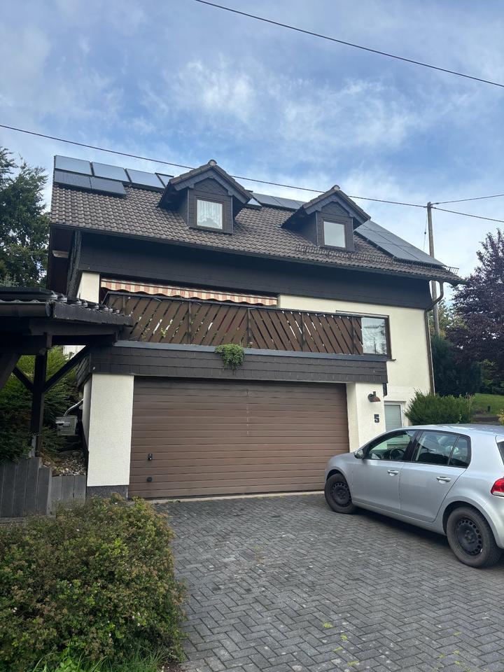 *Bitte keine weiteren Anfragen* Freistehendes Einfamilienhaus