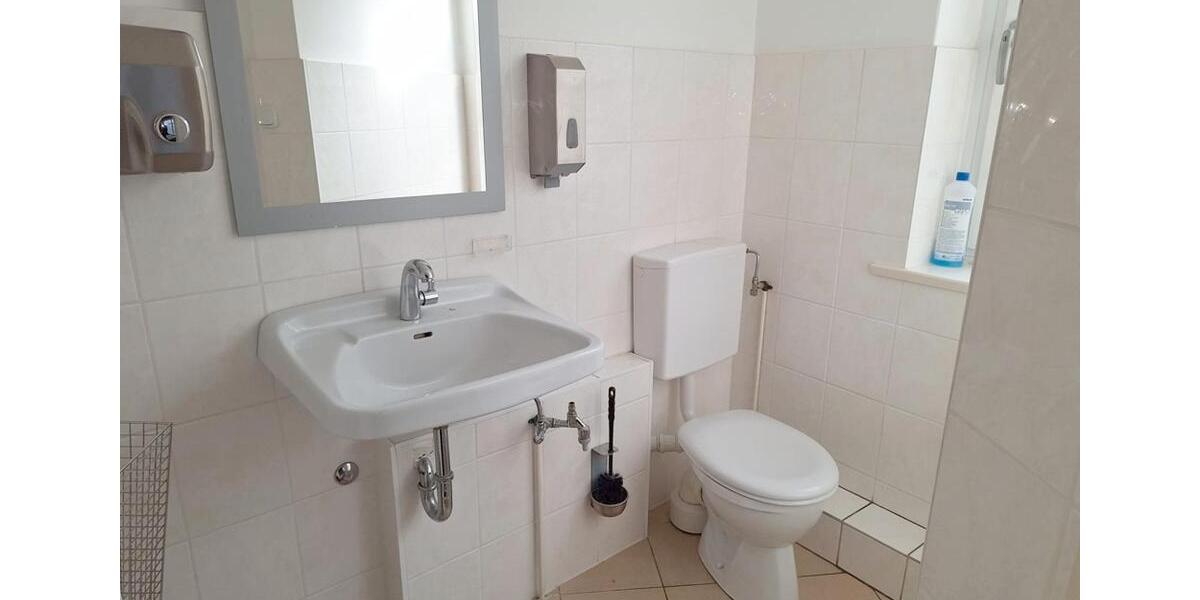 Gewerbeobjekt Jever - 1.600&euro; | Angebot:20363225