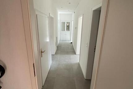 Wohnung Lüdersfeld - 5 Zimmer, 105 m&sup2;, 750&euro; | Angebot:25138586