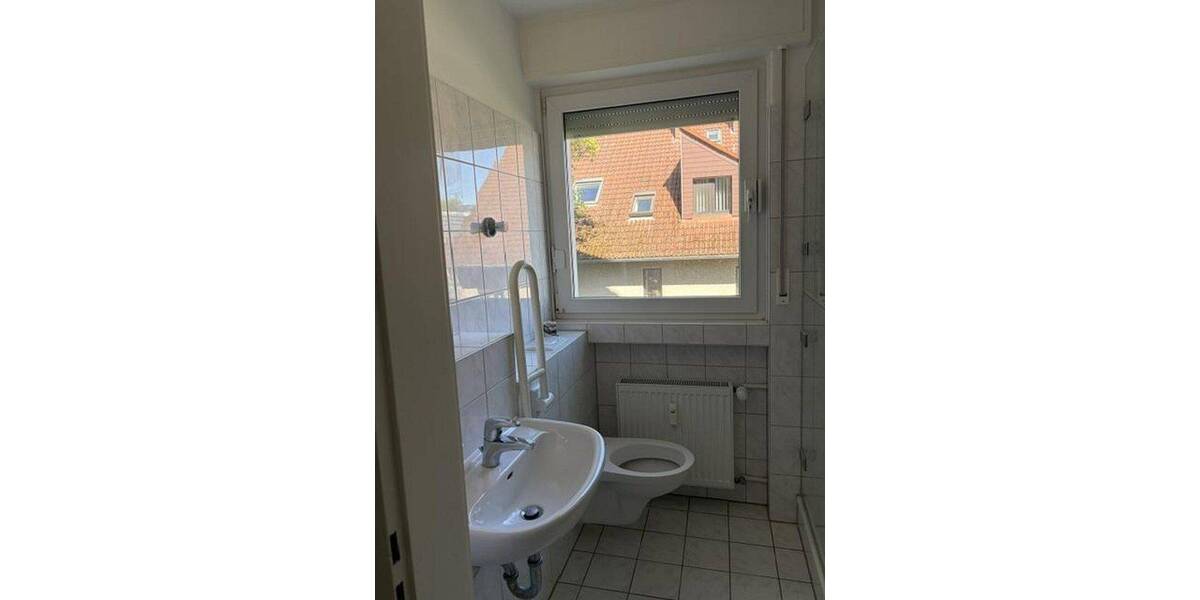 Etagenwohnung Hagen Hochschulviertel - 4 Zimmer, 90 m&sup2;, 975&euro; | Angebot:26803017