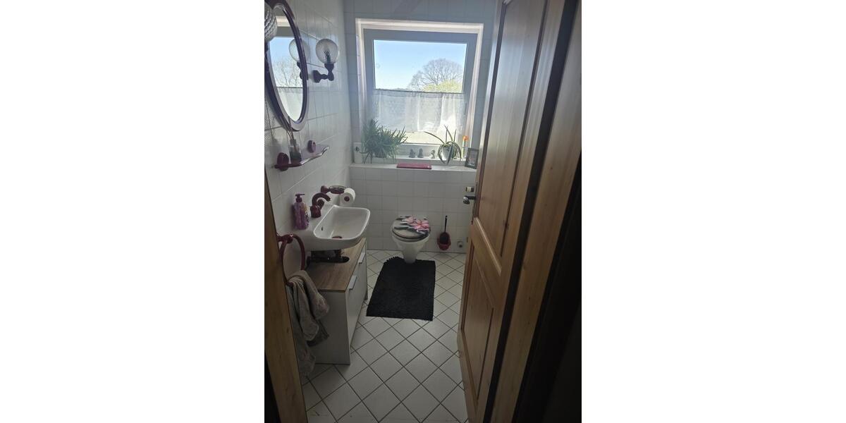 Dachgeschoßwohnung Bidingen - 4.5 Zimmer, 127 m&sup2;, 1.450&euro; | Angebot:26535676