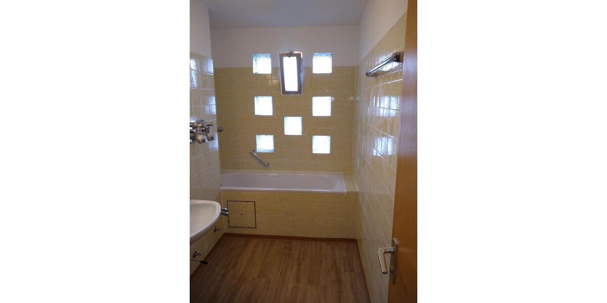 Etagenwohnung Heidenheim an der Brenz Aufhausen - 3 Zimmer, 78 m&sup2;, 748&euro; | Angebot:23674897