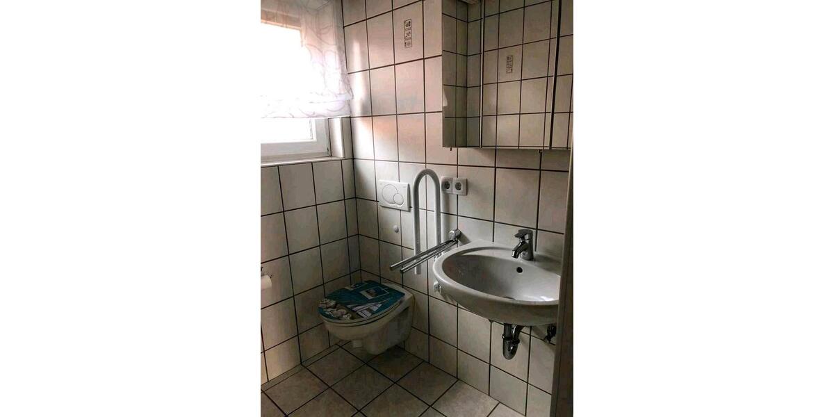 Erdgeschoßwohnung Wurmlingen - 3.5 Zimmer, 89 m&sup2;, 750&euro; | Angebot:26226359