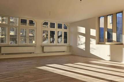 Wohnung zum Mieten in Pforzheim 936 € 93.52 m² 2 zimmer