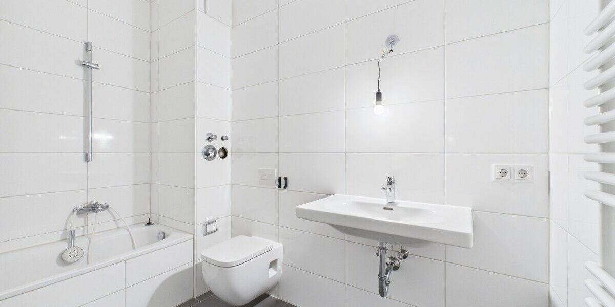 zum Erstbezug nach Sanierung: Exklusive 3,5Zimmer Wohnung mit Balkon direkt am Gärtnerplatz 3 zimmer