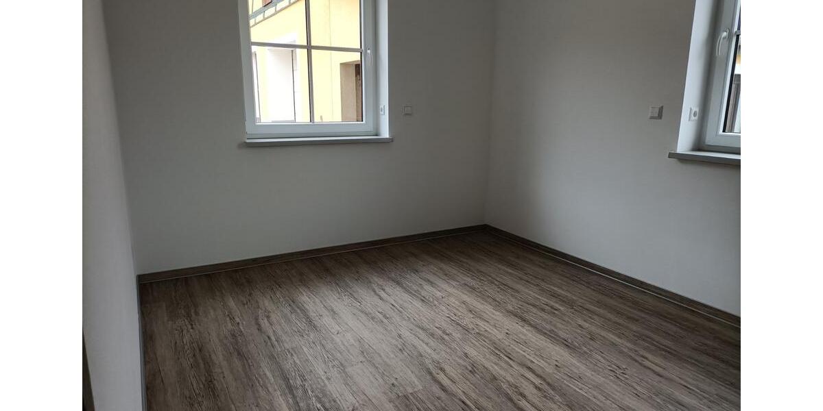 Erdgeschoßwohnung Wilsdruff - 2 Zimmer, 60 m&sup2;, 566&euro; | Angebot:25479178