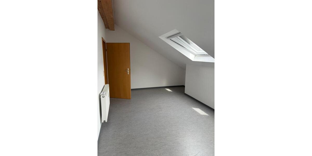 Maisonettenwohnung Adelsheim - 2 Zimmer, 80 m&sup2;, 692&euro; | Angebot:26557868