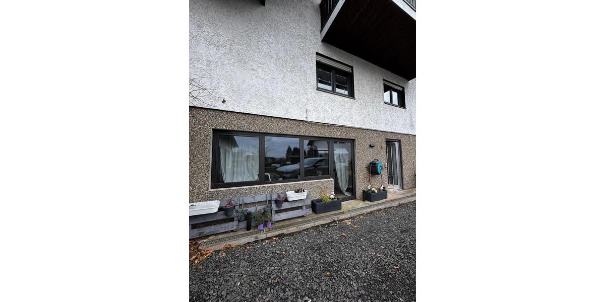 Erdgeschoßwohnung Merchweiler - 3 Zimmer, 105 m&sup2;, 70&euro; | Angebot:23765780