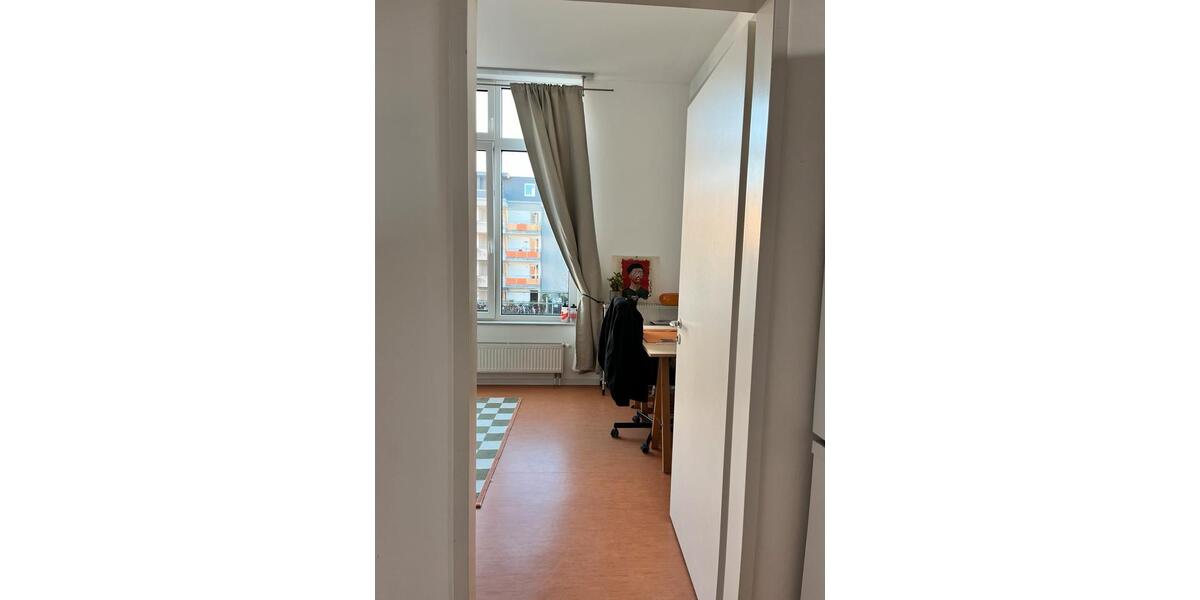 Wohnen auf Zeit Bielefeld - 1 Zimmer, 67 m&sup2;, 391&euro; | Angebot:25922906