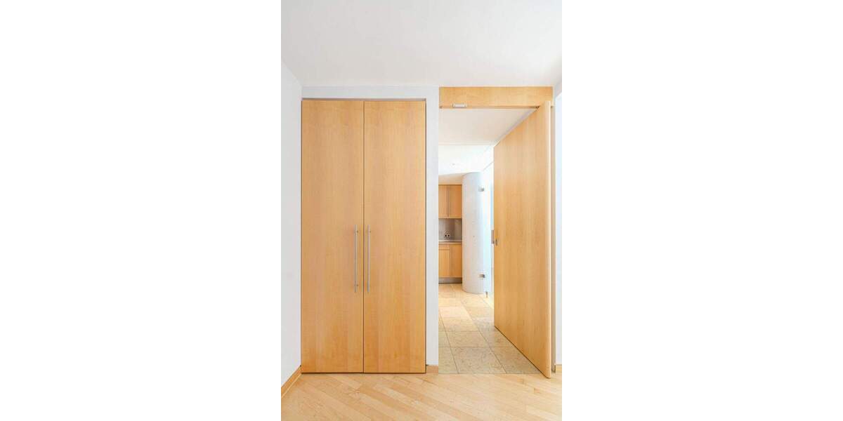 Etagenwohnung Berlin Tiergarten - 2 Zimmer, 62 m&sup2;, 1.600&euro; | Angebot:25837937
