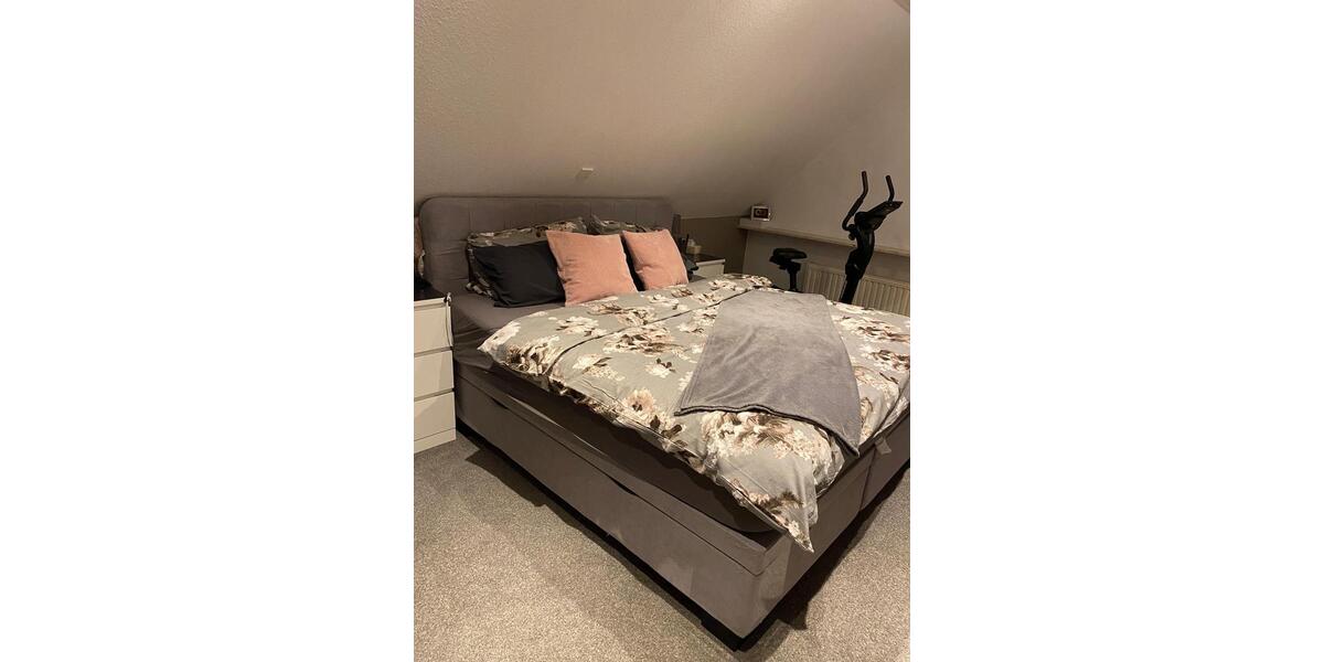 Etagenwohnung Gnarrenburg - 4 Zimmer, 100 m&sup2;, 950&euro; | Angebot:25946947