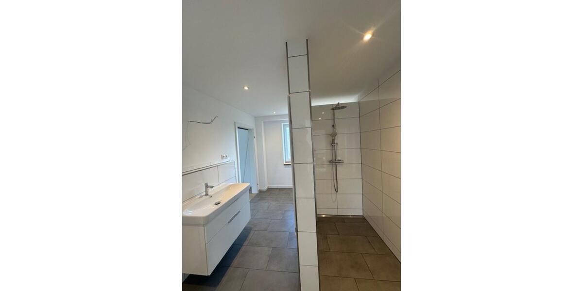 Etagenwohnung Gudow - 3 Zimmer, 103 m&sup2;, 1.500&euro; | Angebot:25808096