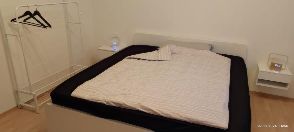 Wohnen auf Zeit Stadtoldendorf - 4 Zimmer, 25 m&sup2;, 50&euro; | Angebot:22970296