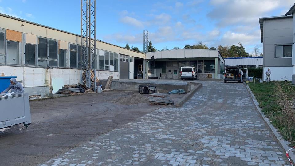 Werkstattfläche, Lagerflächen und oder Büro in Engelsbrand zu vermieten zimmer