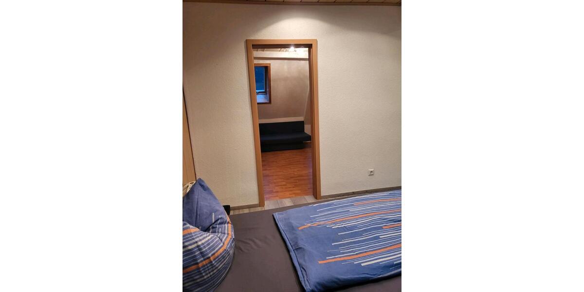 Dachgeschoßwohnung Triberg im Schwarzwald - 3 Zimmer, 75 m&sup2;, 900&euro; | Angebot:26535930