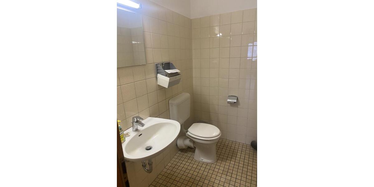 Dachgeschoßwohnung Marktredwitz - 3 Zimmer, 78 m&sup2;, 650&euro; | Angebot:24486593