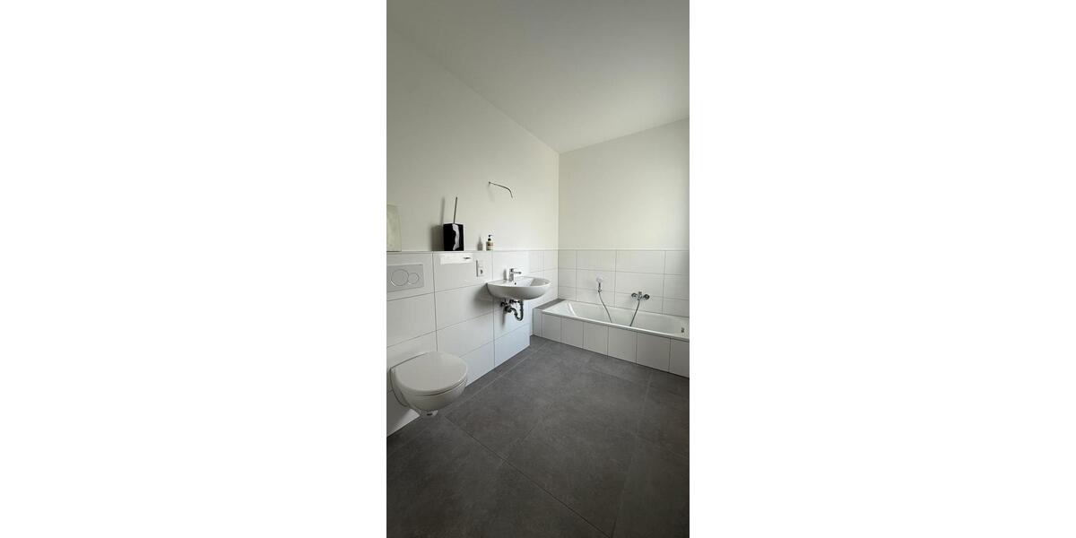 Einfamilienhaus Paderborn - 3 Zimmer, 115 m&sup2;, 1.440&euro; | Angebot:26644025