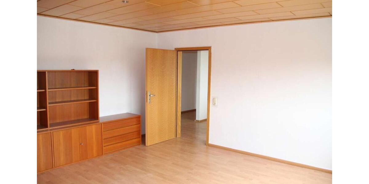 Attraktive 3 Zi Whg. im 5. OG in Baunatal 3 zimmer