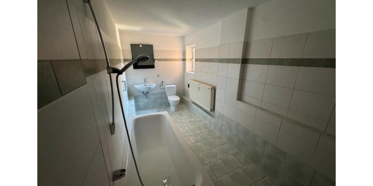 Etagenwohnung Seegebiet Mansfelder Land - 3 Zimmer, 91 m&sup2;, 550&euro; | Angebot:24811573