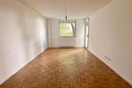 Wohnung Nürnberg Schweinau - 4 Zimmer, 75 m&sup2;, 1.055&euro; | Angebot:22774942