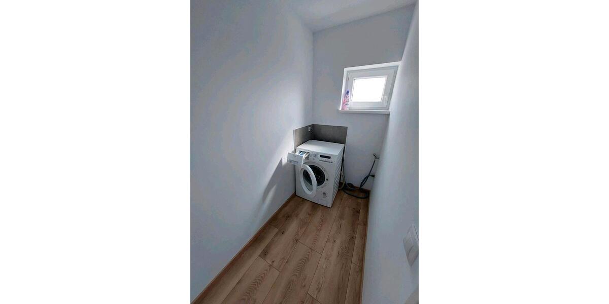 Etagenwohnung Wunsiedel - 4.5 Zimmer, 100 m&sup2;, 900&euro; | Angebot:26232120