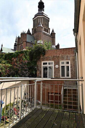 Etagenwohnung Stralsund Altstadt - 3 Zimmer, 91 m&sup2;, 950&euro; | Angebot:26902406