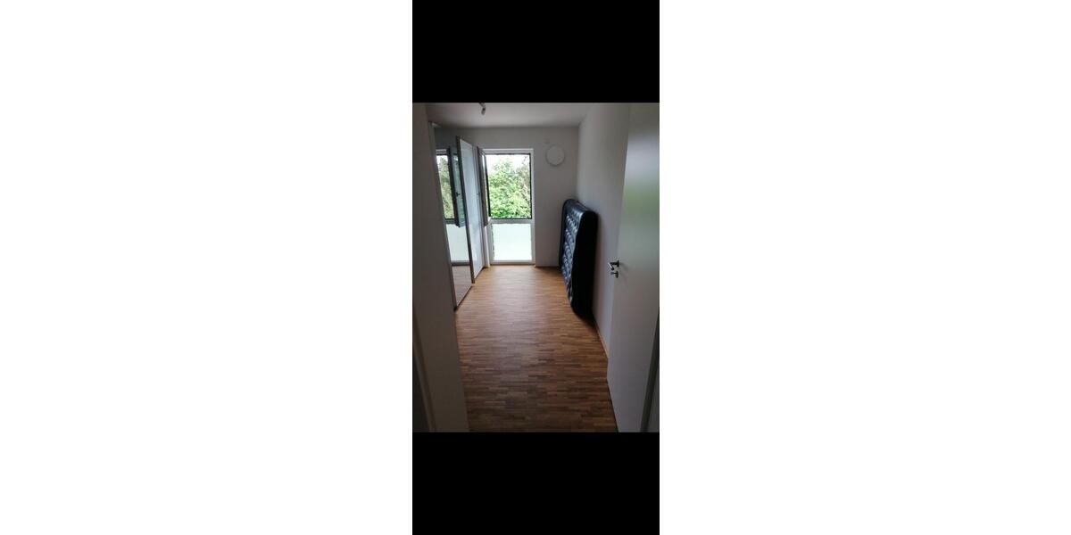 Etagenwohnung Schierling - 3 Zimmer, 90 m&sup2;, 1.200&euro; | Angebot:26048597