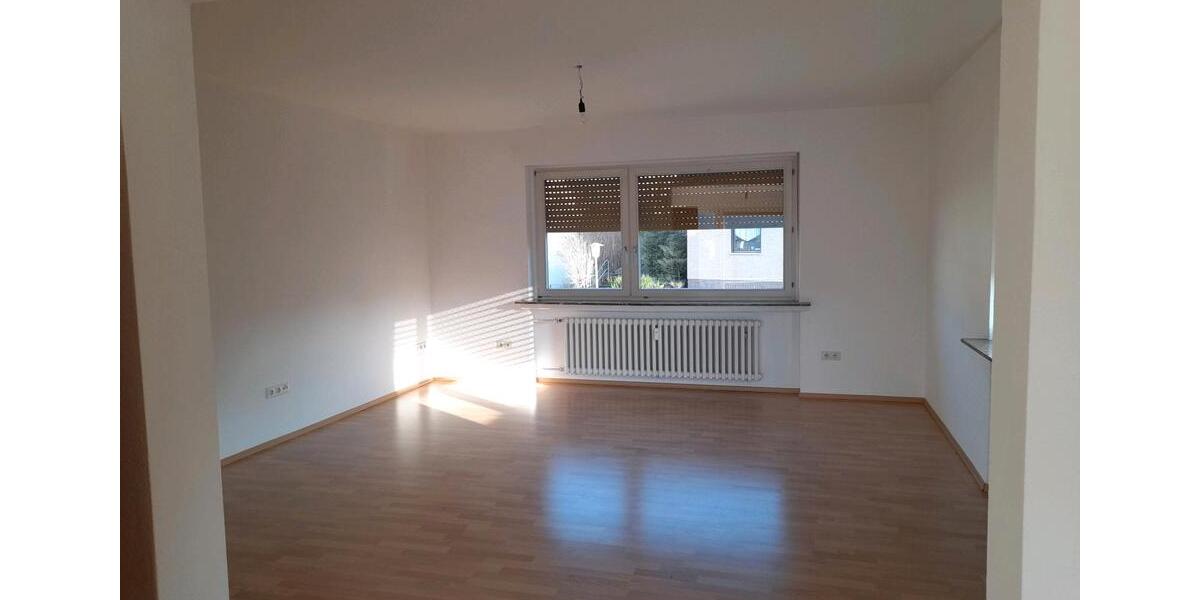 Etagenwohnung Waldkappel - 3 Zimmer, 115 m&sup2;, 500&euro; | Angebot:24831113