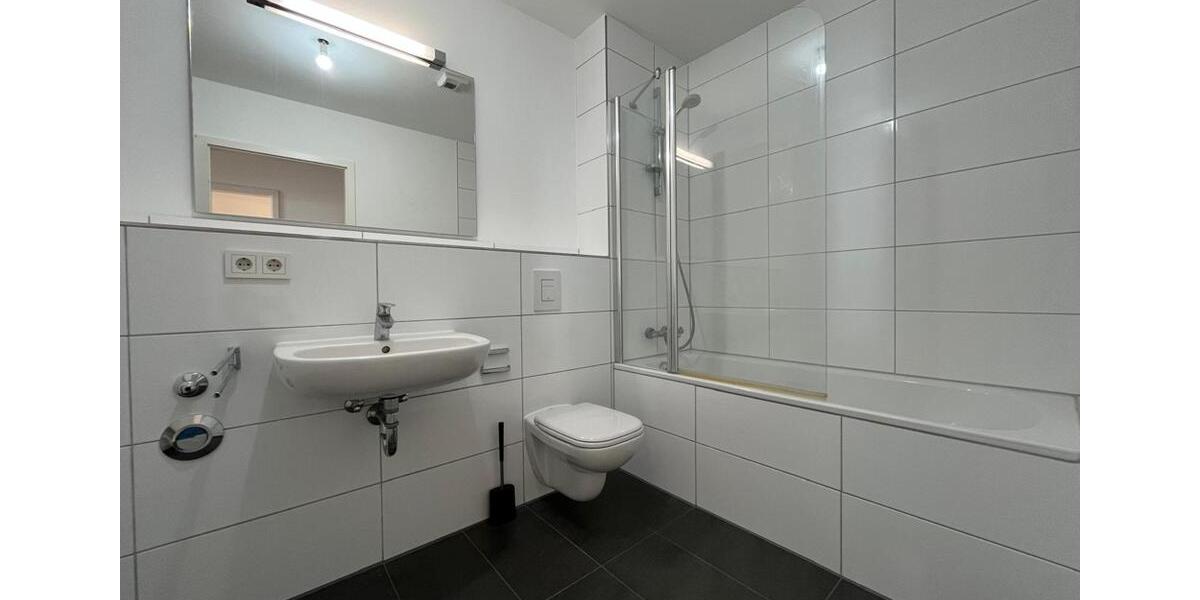 Etagenwohnung Stuttgart - 2 Zimmer, 67 m&sup2;, 1.150&euro; | Angebot:26068596