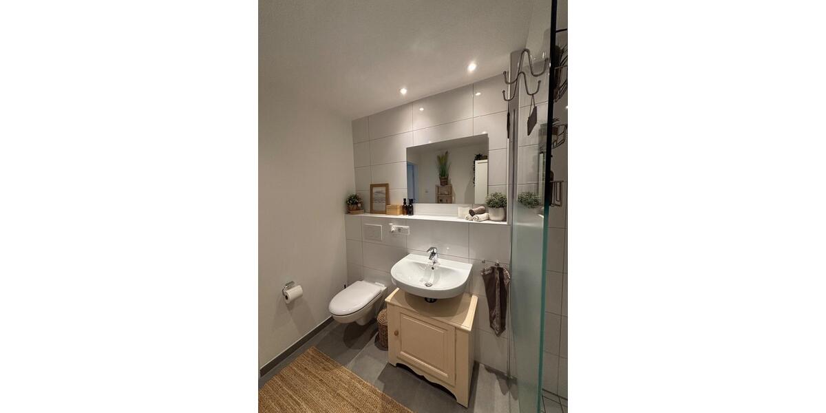 Erdgeschoßwohnung Heide - 3 Zimmer, 65 m&sup2;, 780&euro; | Angebot:26347875