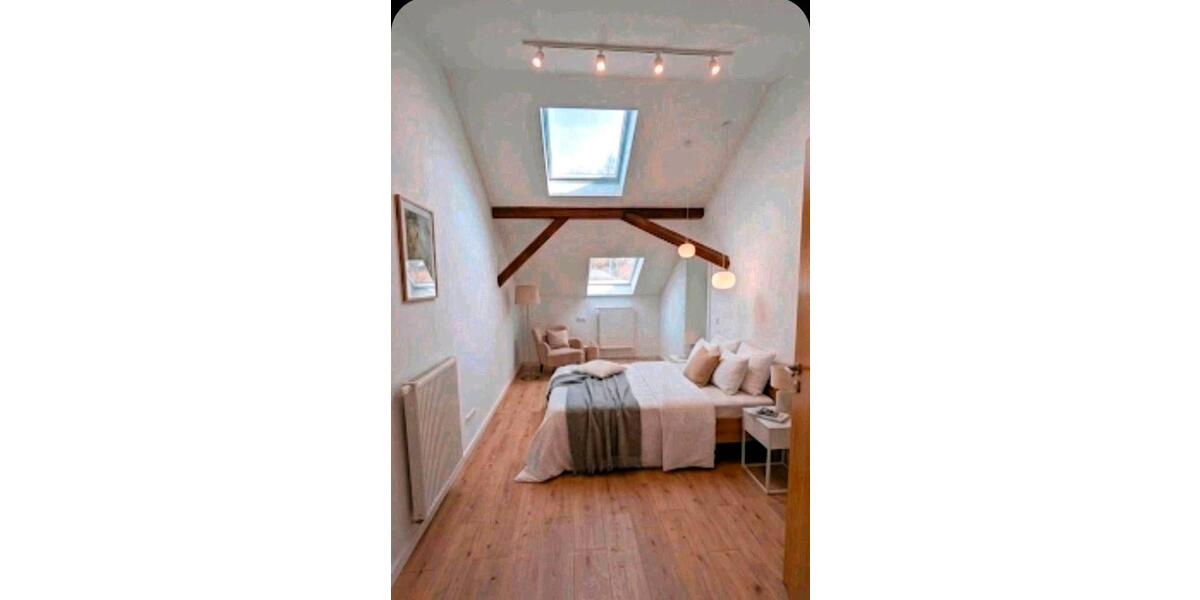 Einfamilienhaus Babenhausen - 5 Zimmer, 200 m&sup2;, 1.980&euro; | Angebot:26343561